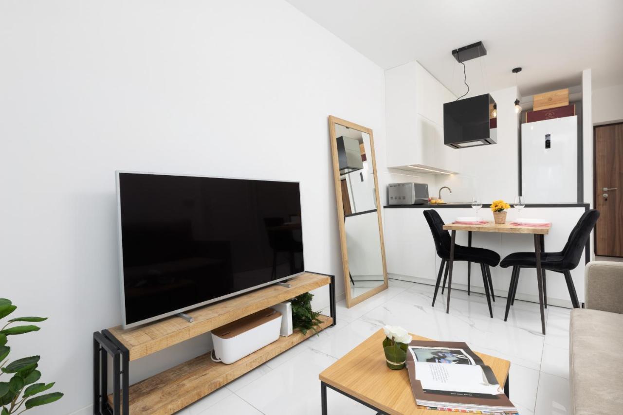 Butas Rakow Szczesliwicki Park By Renters